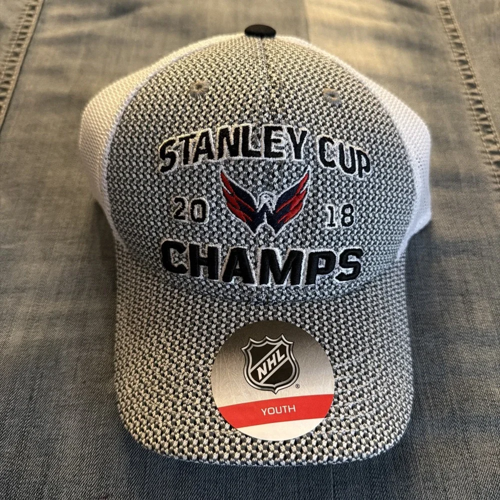 Fanatics Pro Stanley Cup 2018 Champs Washington Capitals Snapback Hat NHL